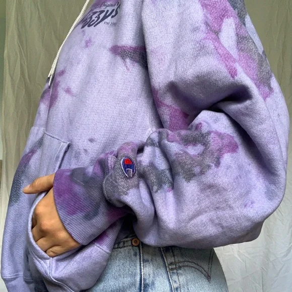 Custom Champion “Vazzy’s” Tie Dye Sweatshirt - Picture 3 of 4